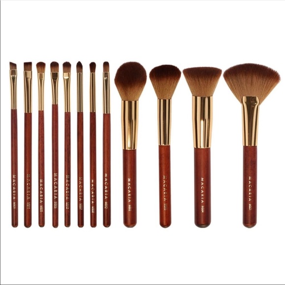 12 Brush Set -Face/Eyes - Picture 3 of 8